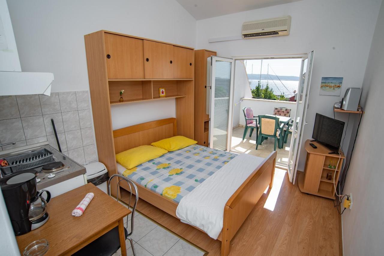 Apartments By The Sea Sumpetar, Omis - 2808 エクステリア 写真